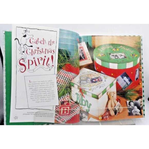 Gooseberry Patch Christmas Book Set of 3 Crafts,Recipes, Decor ©2000-2002 - Picture 11 of 13